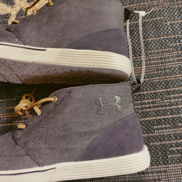 Men's Size 7 Blue Canvas UA Under Armour Sneakers Leather Strings - Picture 2 of 8